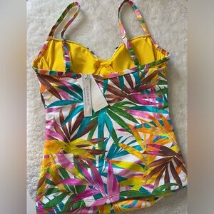 Tropical Print Women's Top Tankini size 4
